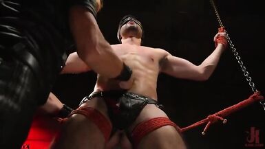 Kelly Evans Helps Himself to Scott DeMarco