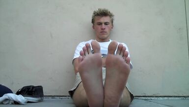 Drew Shows off his Feet