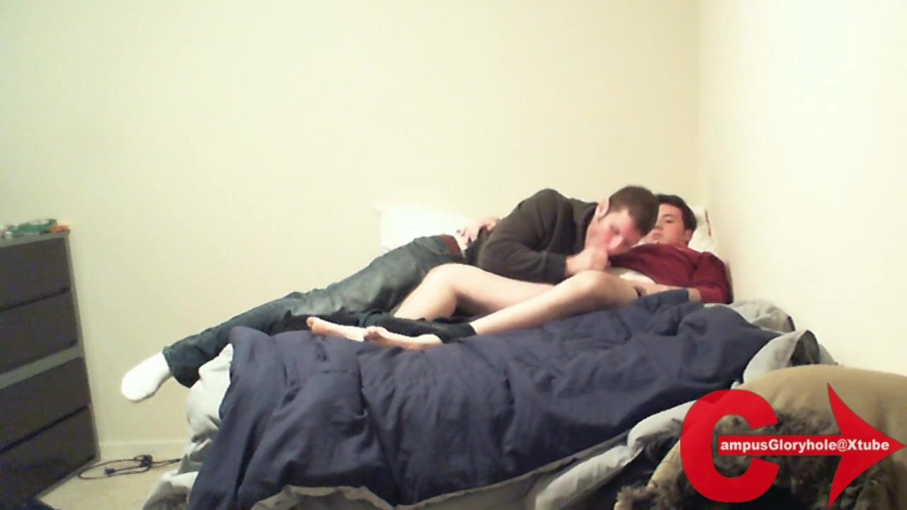 Campus Gloryhole- Engulfing the Str8 Ally
