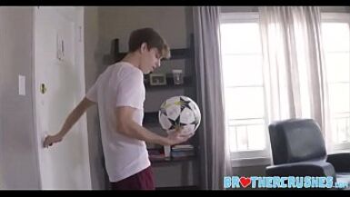 Kas twink adım kardeşim gerizekalı kapalı ile ve delinmiş tarafından Olgun adım kardeşim pov