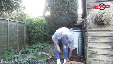 Totally Nude Winter Garden Wank