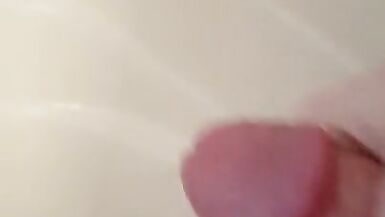 GF im Telefonda En İyi Arkadaşıyla Konuşurken Ben Cum kadar Duşta sarsıldı