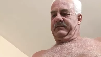 HAIRY OLD MAN WITH MATURE GUY YUMMY at Gay0Day