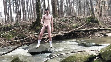 19 Year old Jesse Gold Jerks off and Cums in a River then almost Gets Caught