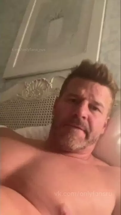 Cinema eulm libian sex enulo onlayn Tuapsedagi plyajda jinsiy aloqa