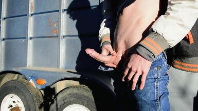 Hunk Wanking Publicly Risks Getting Caught By Horny Neighbor