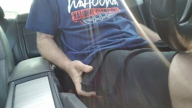 Daylight driving playing with little dick