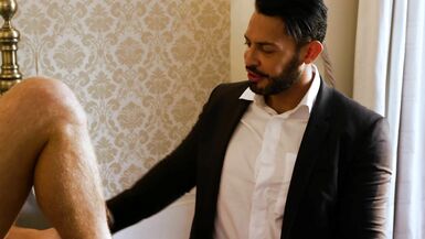 LR - Viktor Room & Manuel Reyes