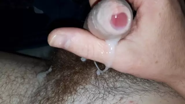 Cum on Pubes онлайн көру