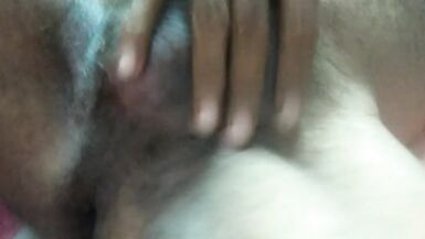 Badroim Nude corpo jogar com tolo - 2 image