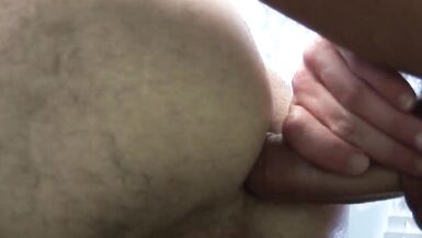 Erik Ivo Hükümeti ve Aleksandarlar eşcinsel anüslerini açıyor