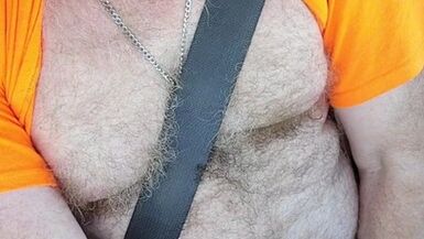 Pig pulls out his small hairy dad dick and jacks off in car