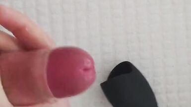 eğlenmek ve penisini masaj yapmak - 11 image