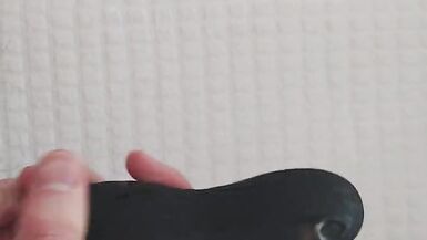 eğlenmek ve penisini masaj yapmak - 12 image