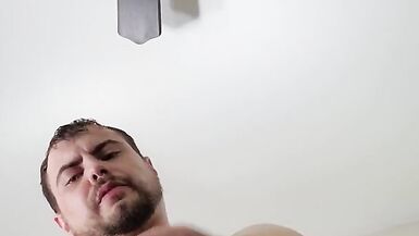 Pompalanan ve Balkalı Kirli Konuşma Cumshot ile Kirli Konuşma