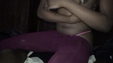 Erkek arkadaşım üvey kardeşim beni uyandırdı ve beni büyük sikini emdirdi - 12 image