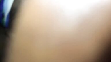 Erkek arkadaşım üvey kardeşim beni uyandırdı ve beni büyük sikini emdirdi - 2 image