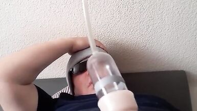 Big Cock Tom Pumping News - 14 image