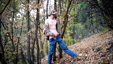 Wanking and fucking myself with a dildo in a public forest. Beautiful autumn evenings satisfy so well.