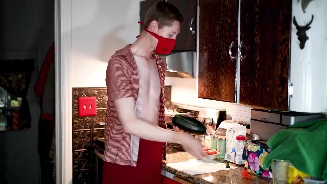 қарт нудистердің суреттері