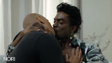 Noir Male - Zario Travezz Wants A Taste Of His Neighbors Jordan Jameson Muscly Body & Blue Eyes