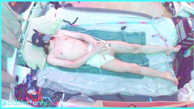 Twink Knots Oral and Anal、Pads Up and Feeds cum + Enema