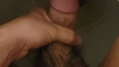 BIG BALLS TWINK CANT BE STRAIGHT OR HOLD BACK HIS CUM FOUNTAIN- FAMILY THERAPY