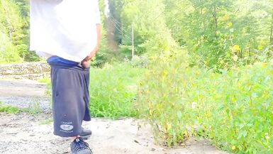 DADDY FIREFIGHTER HAS FUN IN THE WOODS ON HIS LUNCH BREAK