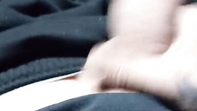 BBC arkadaşım hakkında konuşurken beni emer - 3 image