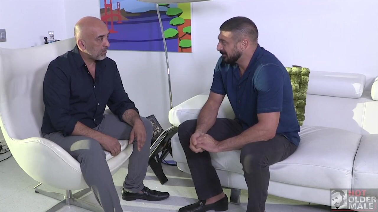 Terapi Dick (PT3) Brian, sikiyle yeni adamda kırılıyor
