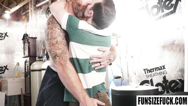 Danny Wilcoxx got a closeup view of Cain Markos secret weapon and wants it as soon as possible inside his ass - 4 image