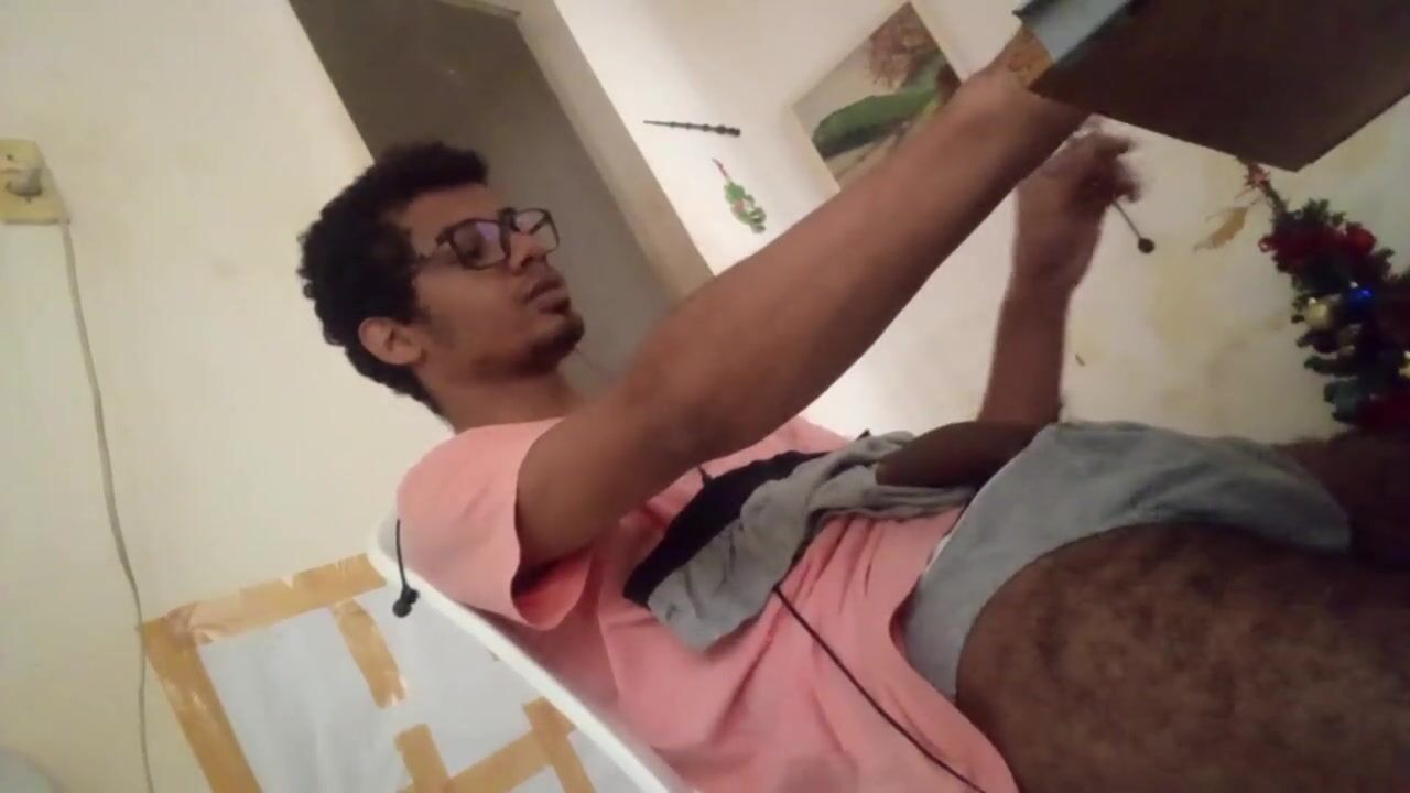 290 no di e jff contiene questo video con un immagine in foto per vedere il  porno che vedo
