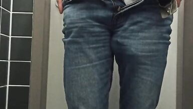 Cagecheck and masturbation in working time