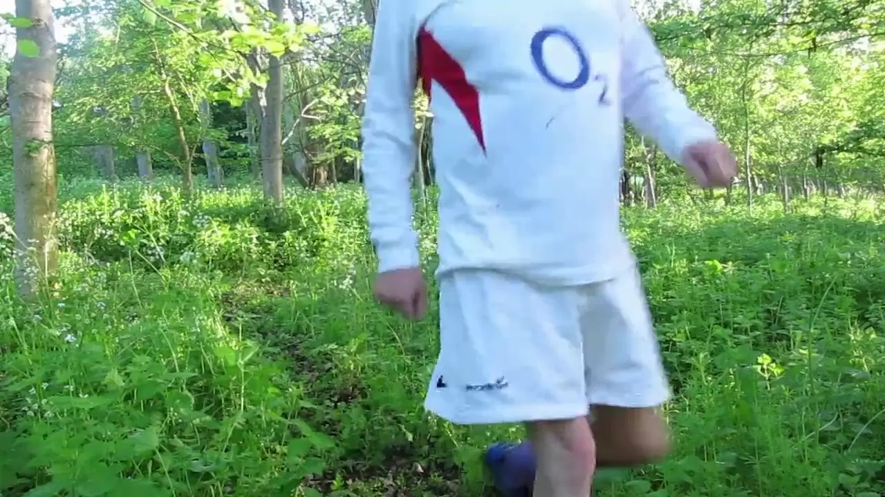 OUTDOOR RUGBY KIT STRIP TO NAKED O2 HOME