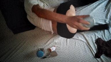 Skinny inexperienced man puts his own cum in his ass - 8 image