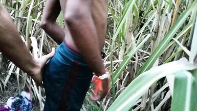 A College boy was returning form school in the evening when his electric Scooter stopped. The mechanic sugarcane field fuck - 11 image