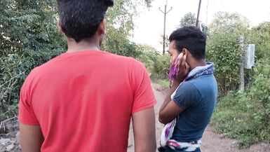 A College boy was returning form school in the evening when his electric Scooter stopped. The mechanic sugarcane field fuck - 9 image