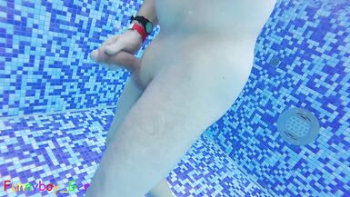 Underwater: I jerk off my hard cock and hike in a nude thermal pool - 5 image