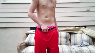 Inexperienced Kyles Webcam Stroke Show