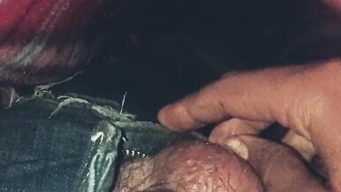 Even after fucking, I shook my thick penis in the quilt and water came out. Best videos of the day.