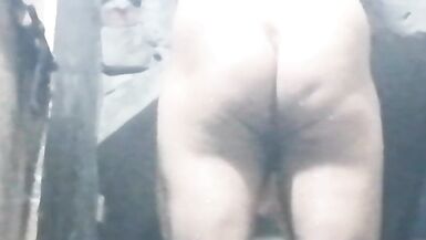 Behan gandu 屁股淋浴