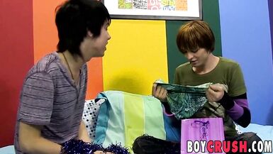 Emo twinkies go anally deep after bday celebration