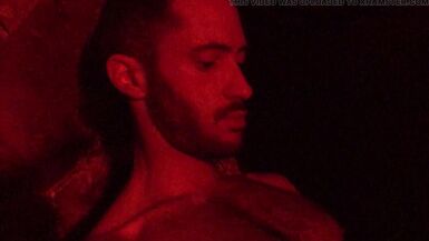 Tom Green, Joe Gunner ve Ethan Cordoba, kırmızıda eşcinsel üçlü grup seks