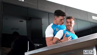 MEN - Allen King Devours Malik Delgaty's Juicy Cock, Then Takes The Wildest Ride On It