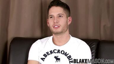 Young Twink Mark Coxx Wanking Big Cock Solo and Cumshot