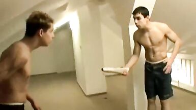 युवा एस और लड़कों एकल wank कहानियों समलैंगिक द्वारा एक झटका नौकरी एक लड़का पिटाई द्वारा प्रस्तुत!