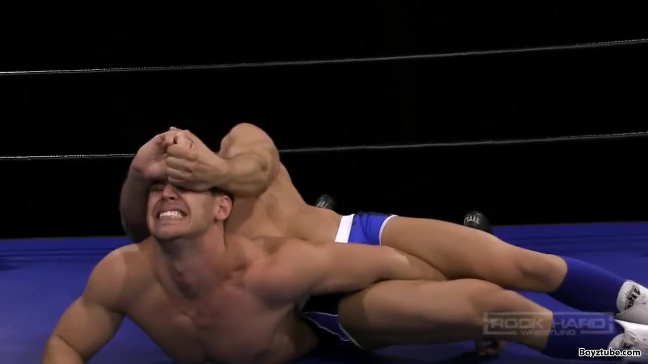 Zack contra Bruce RHW