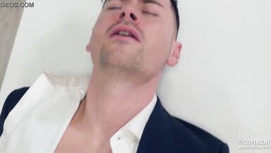 Lukas Daken take the massive Cock of Maikel Cash