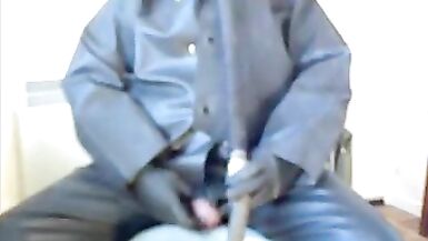 Black Diamond rubber wank.