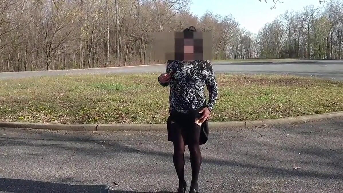 crossdressed dogging 